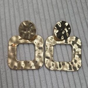 Gold Hammered Geometric Earrings